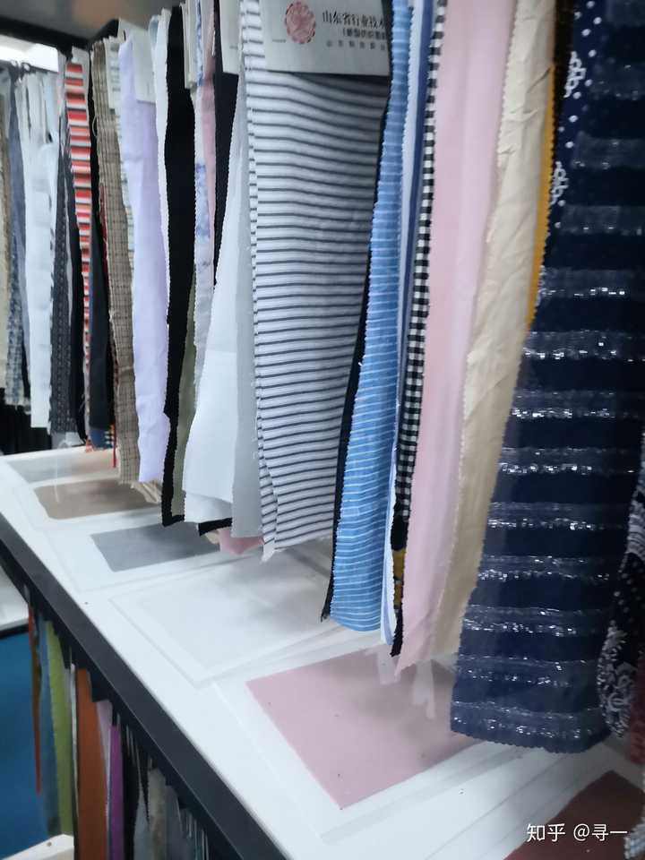 自学服装考试设计多少钱_自学考试服装设计专业_服装设计自学考试