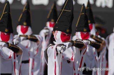 见妖怪或付丧神时遮住脸的这个叫什么? - 知乎