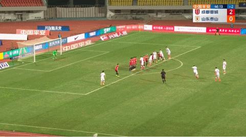 11 月 21 日中超联赛，成都蓉城 2-1 击败了山东泰山，如何评价双方的赛场发挥？