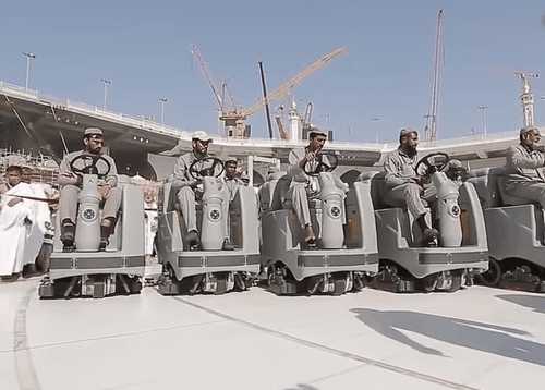 麦加的天房克尔白里面是什么