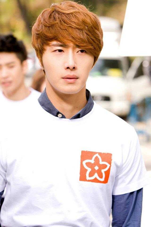 花美男拉面店 知乎