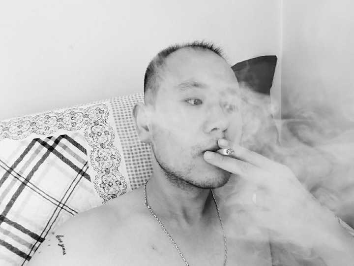 让俩月瘦80斤的我来回答你吧~