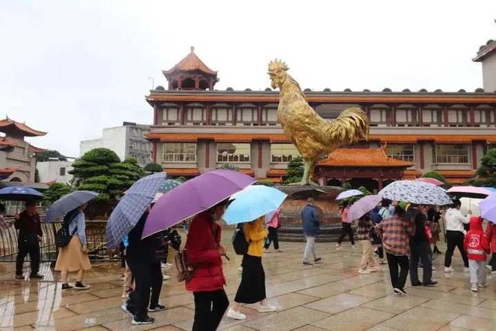 如何评价广西玉林的云天宫? - 知乎