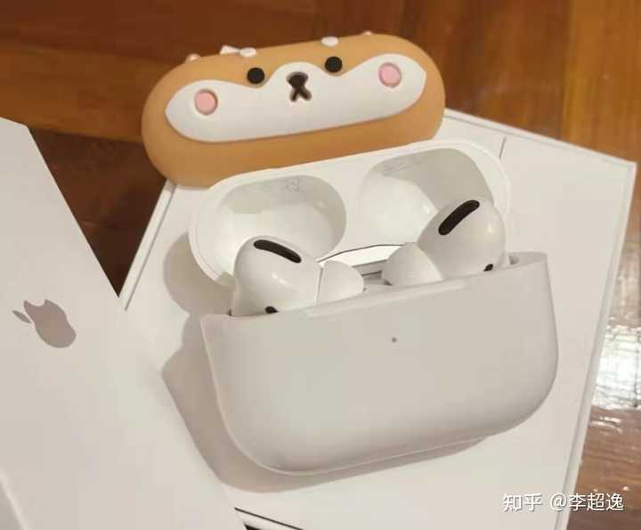 airpods pro的两个耳机型号都是A2084是正常的吗？ - 知乎