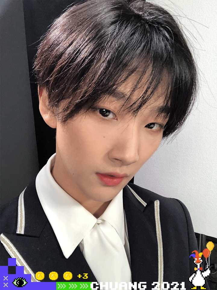 如何评价创造营2021的胡烨韬