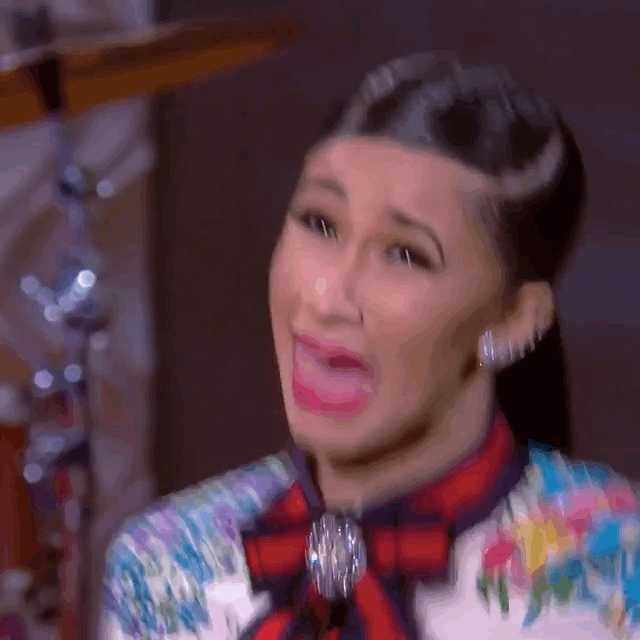 有没有卡姐cardi b的表情包? - 知乎