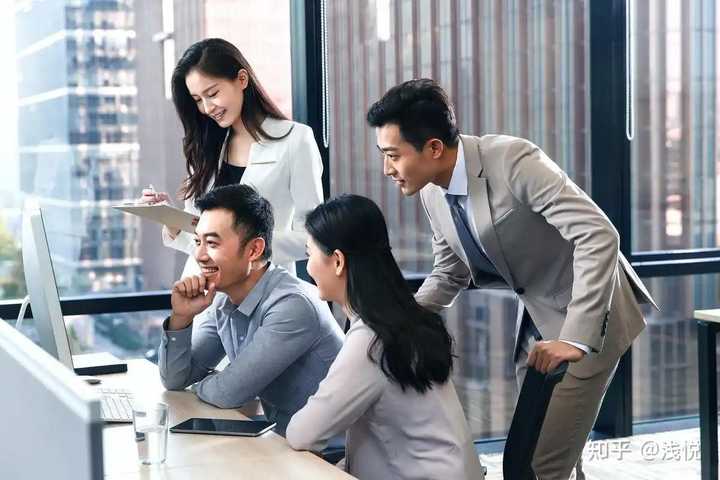 “工作只是谋生手段” vs “要在工作中寻找意义”，这两种职场态度，更倾向哪一种？为什么？ - 知乎