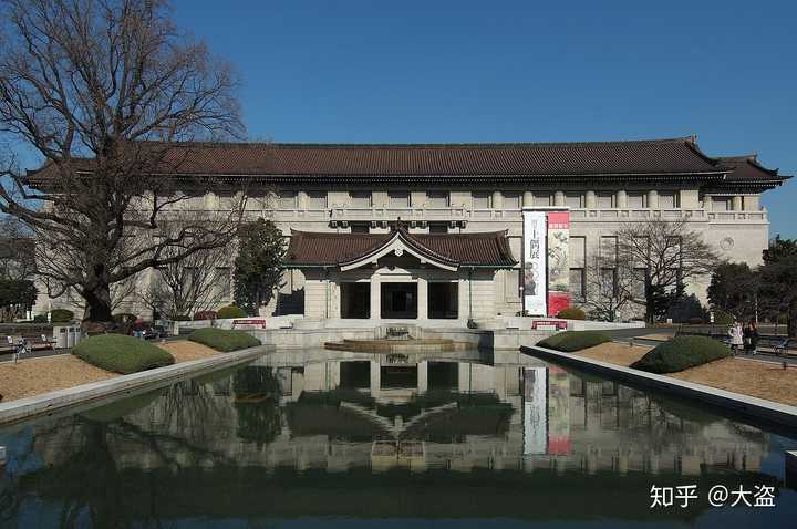 日本的大学院在世界建筑排名并不高，但是日本的建筑设计确实不错。比如