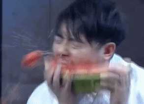 如何看待从前那个少年变成了一个球?