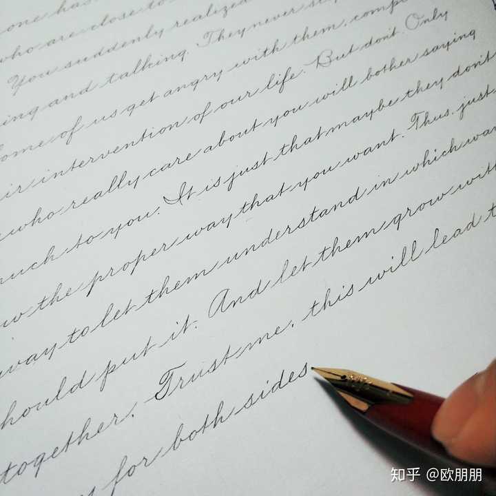 英文圆体的i与r怎么区分? - 知乎