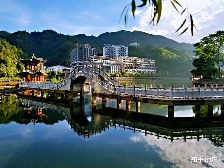 广西金秀的山水瑶城景区值得去吗?有什么游览攻略分享? - 知乎