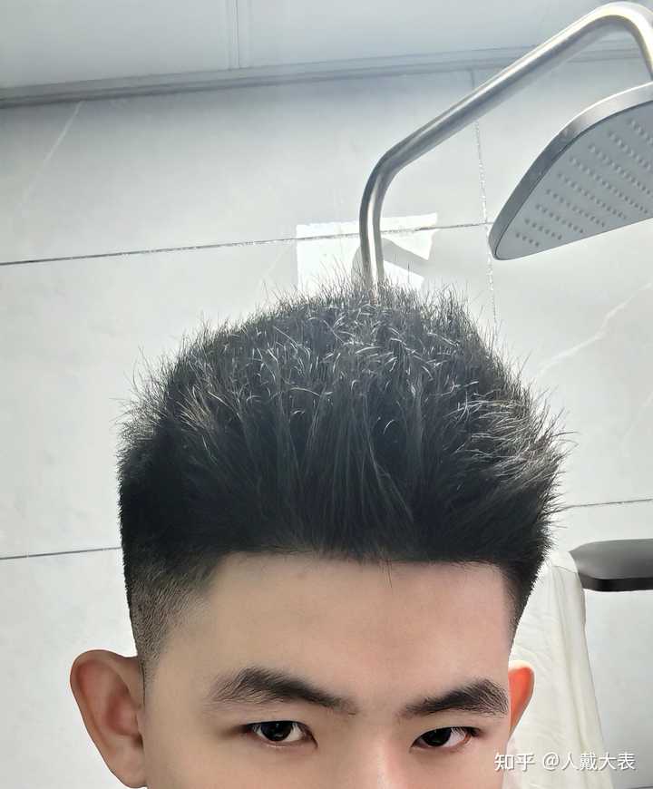 头发多(发量大)是怎样一种体验? - 知乎