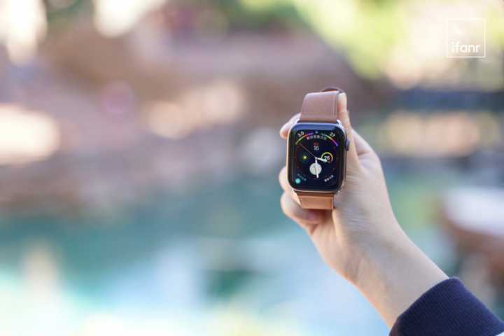 如何评价Apple Watch Series 4 这款产品？ - 抗压吧务团队5 的回答- 知乎