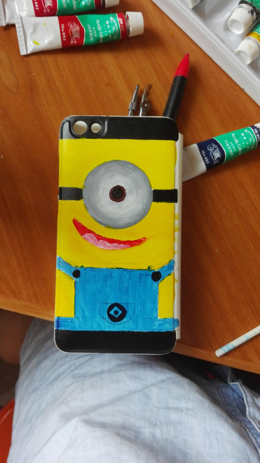 怎样手绘一个手机壳