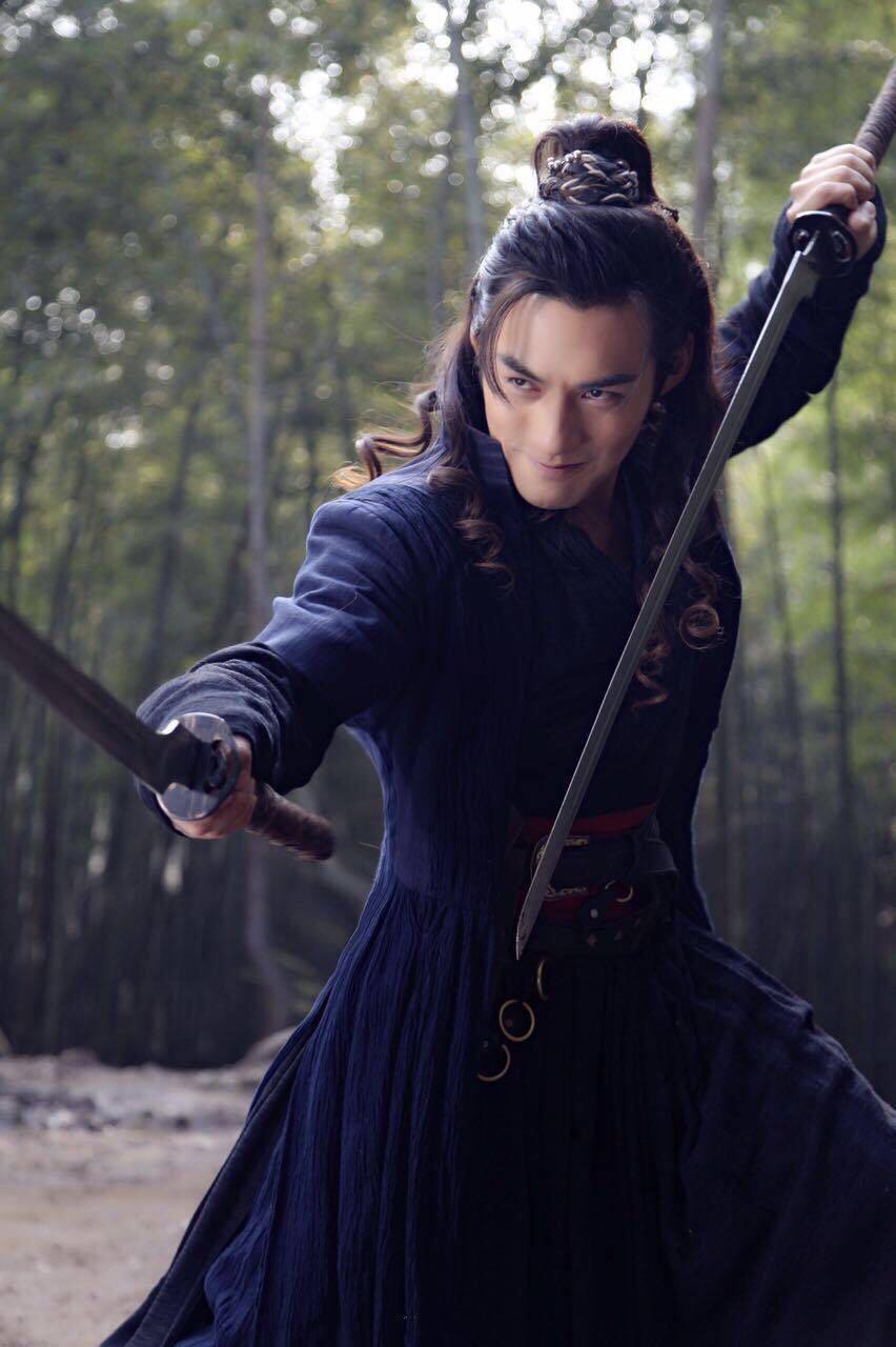 大家对严宽的古装扮相有何看法?