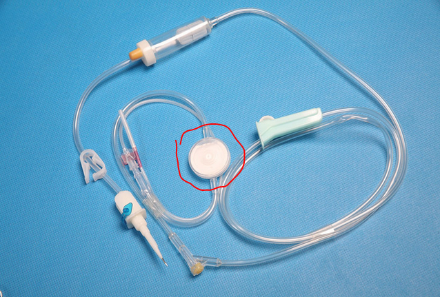 打点滴的时候输液管中的小气泡会随着进入血管么