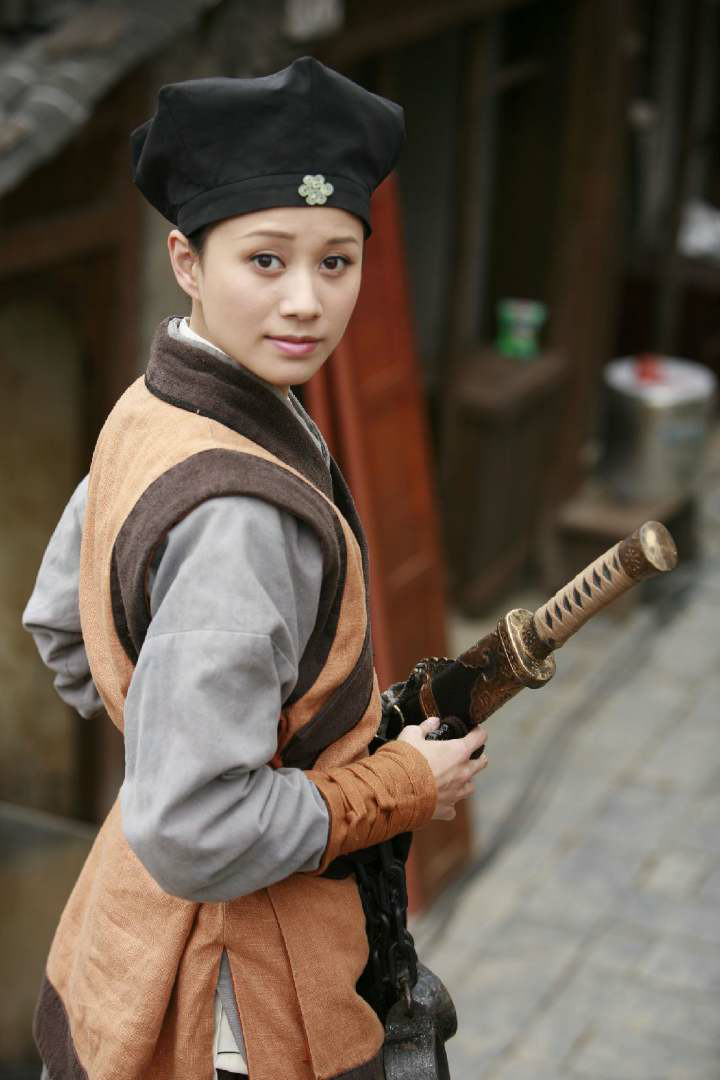 电视剧《武林外传》中祝无双颜值那么高,做事又麻利,做菜好吃,针线活