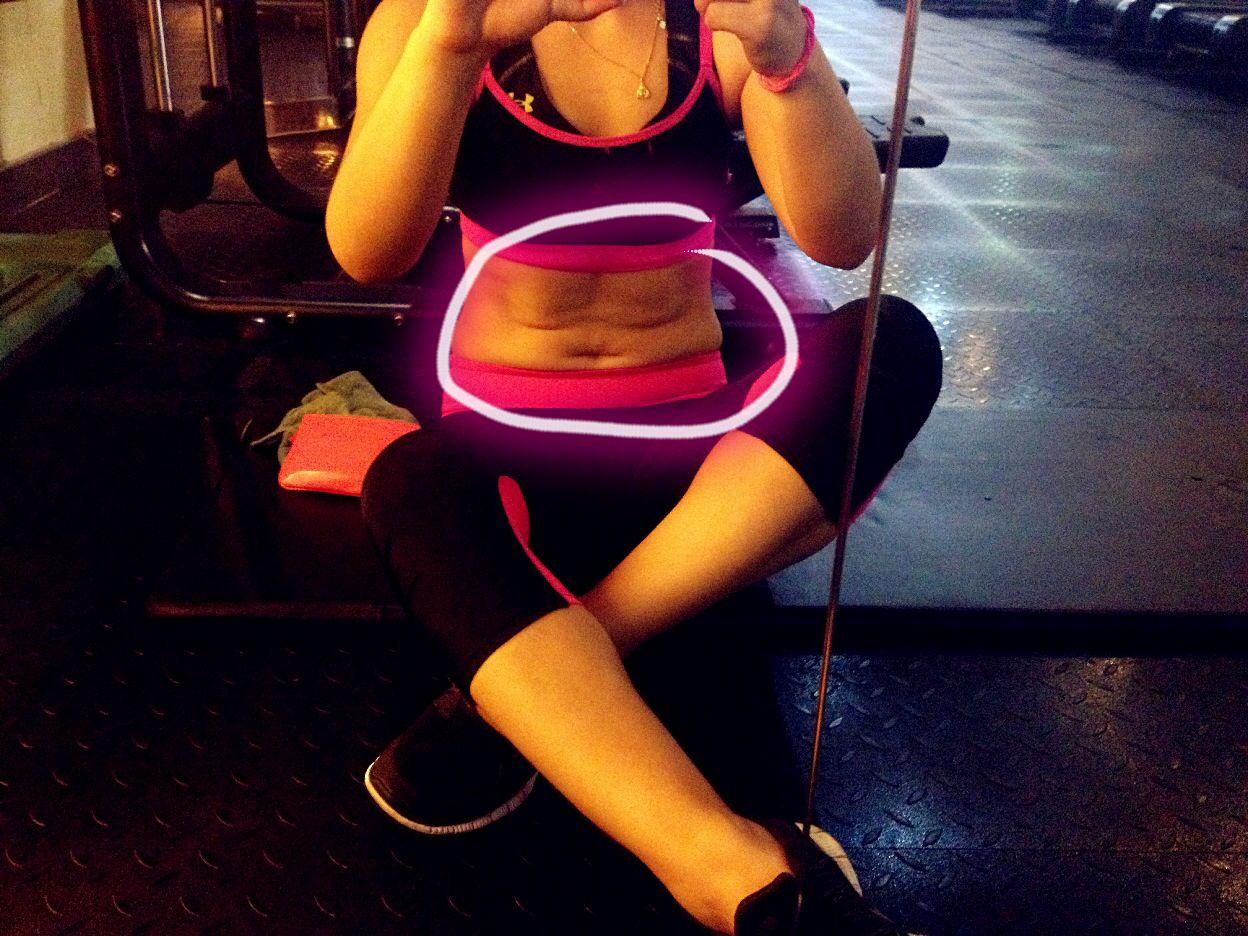 练到/瘦到什么程度坐下放松时肚子的肉不会堆起来? - 知乎