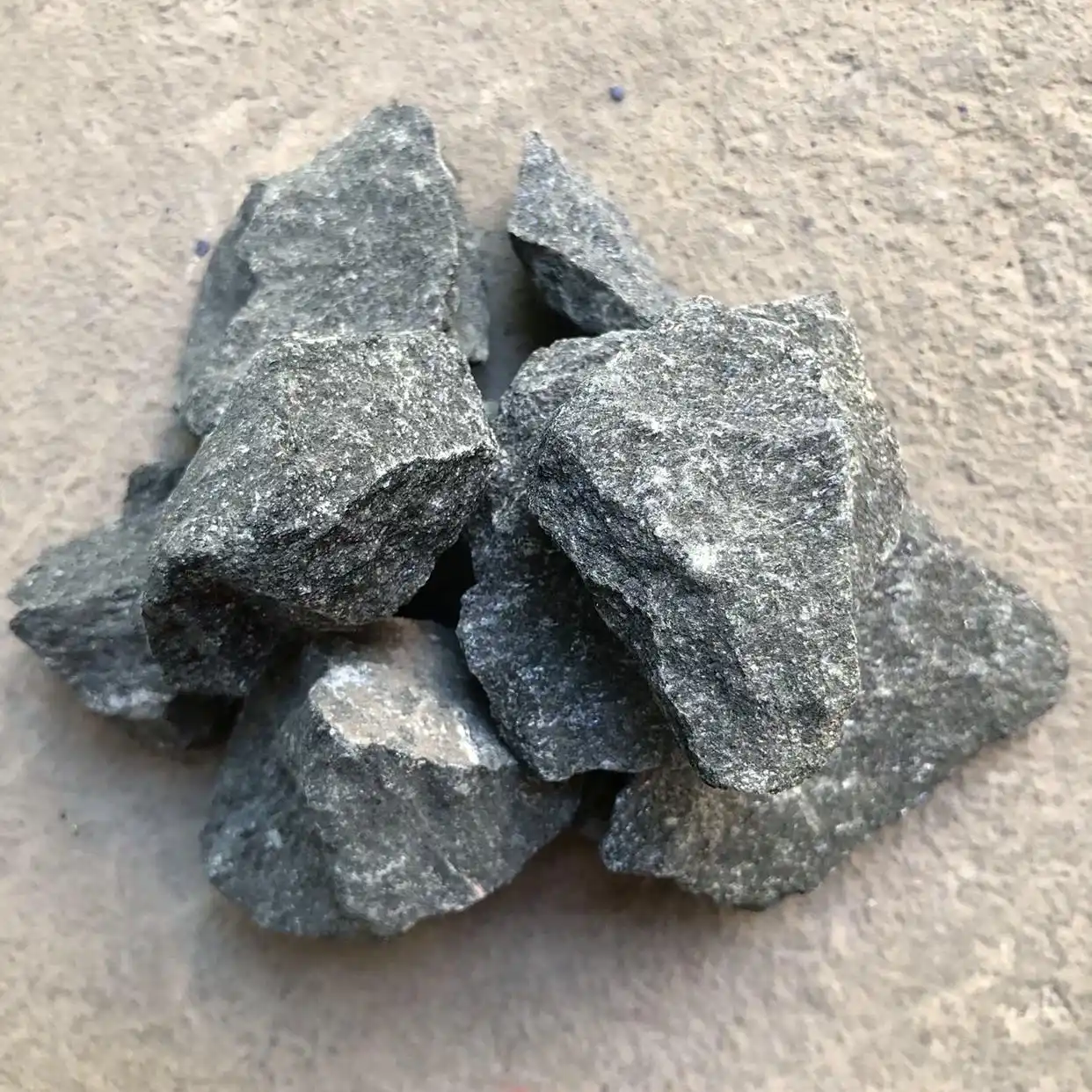 钛矿/钛精矿进口清关单证流程手续及关税税率