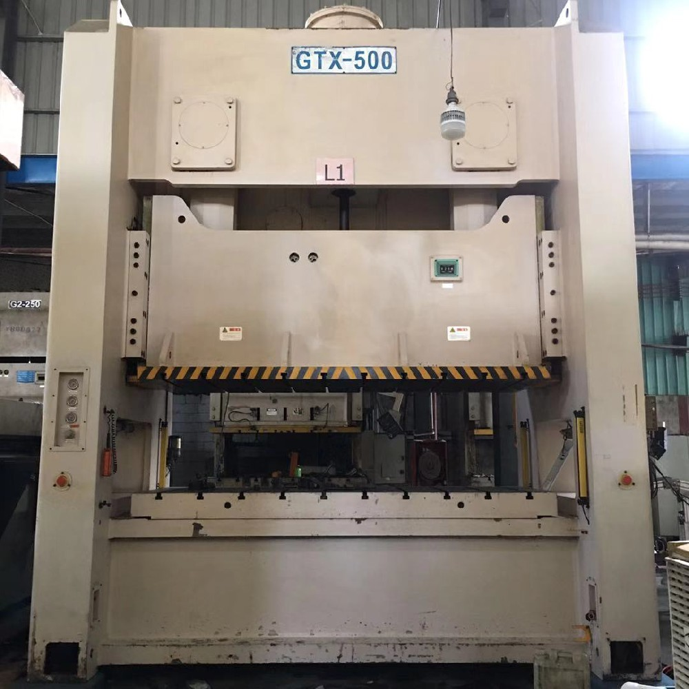 台湾日本二手冲床进口运输清关中检哪家强？