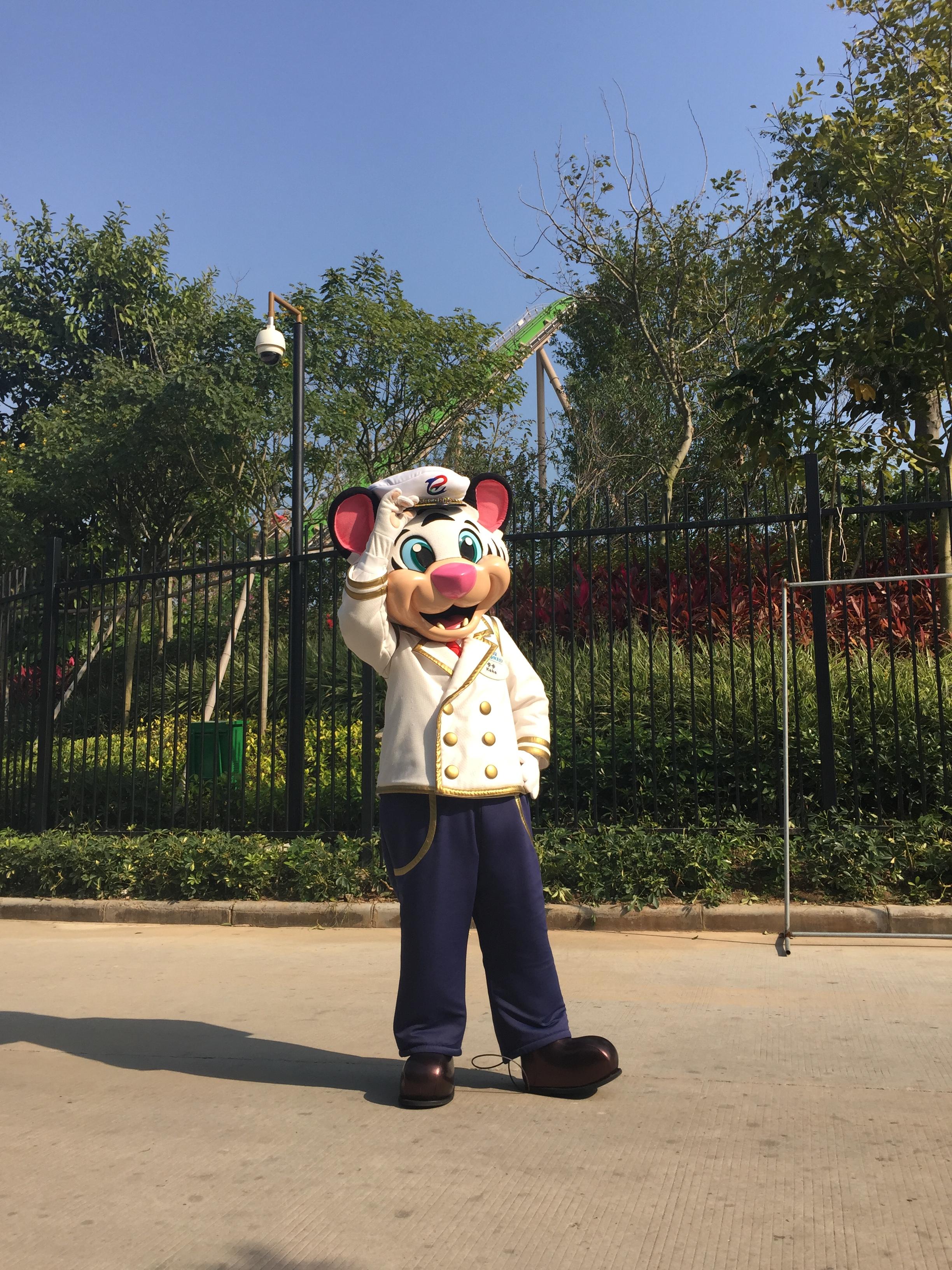 扮人偶卖萌动作有哪些? - 知乎