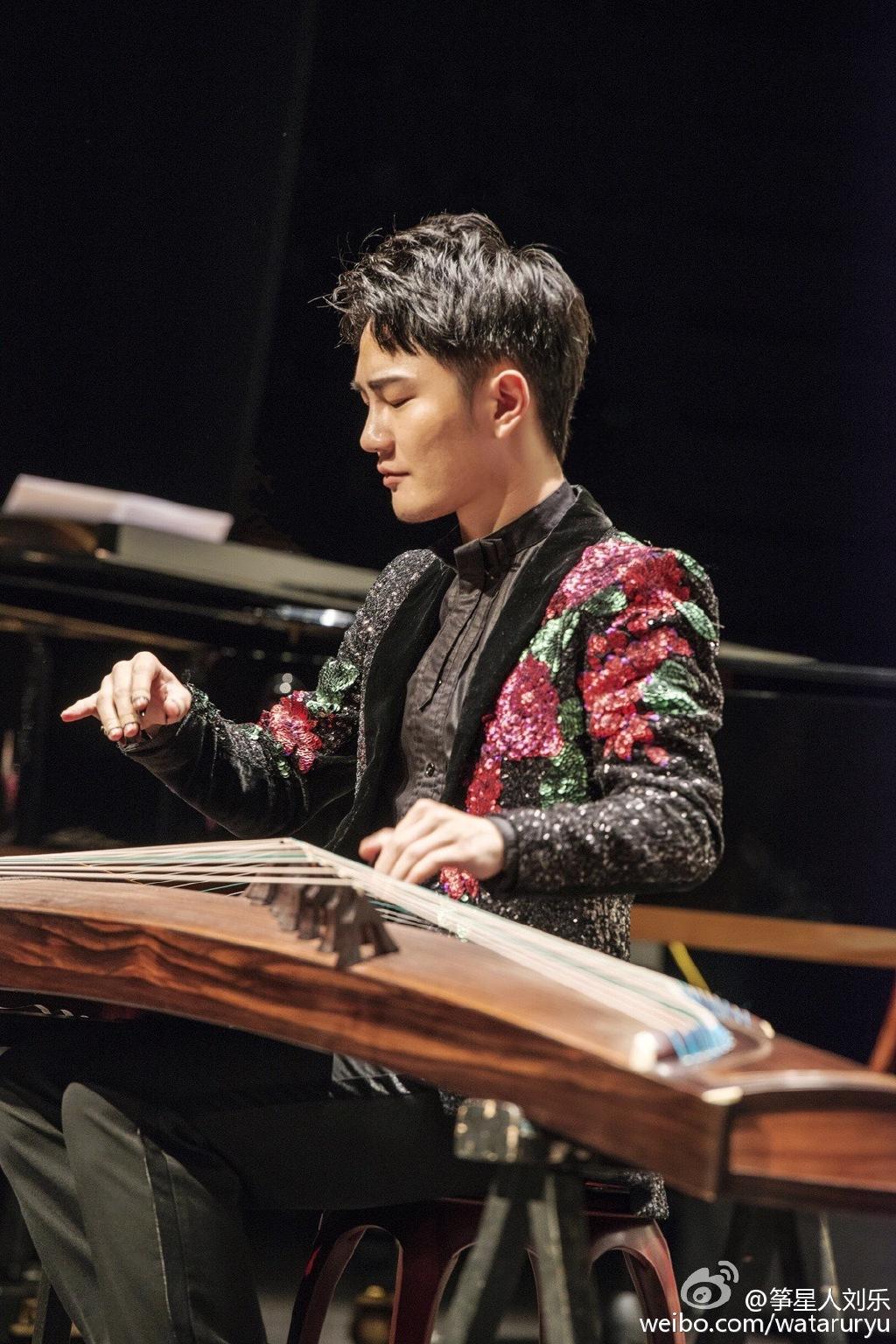 男生会弹古筝是一种怎样的体验