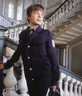 苏联校服是女仆装吗