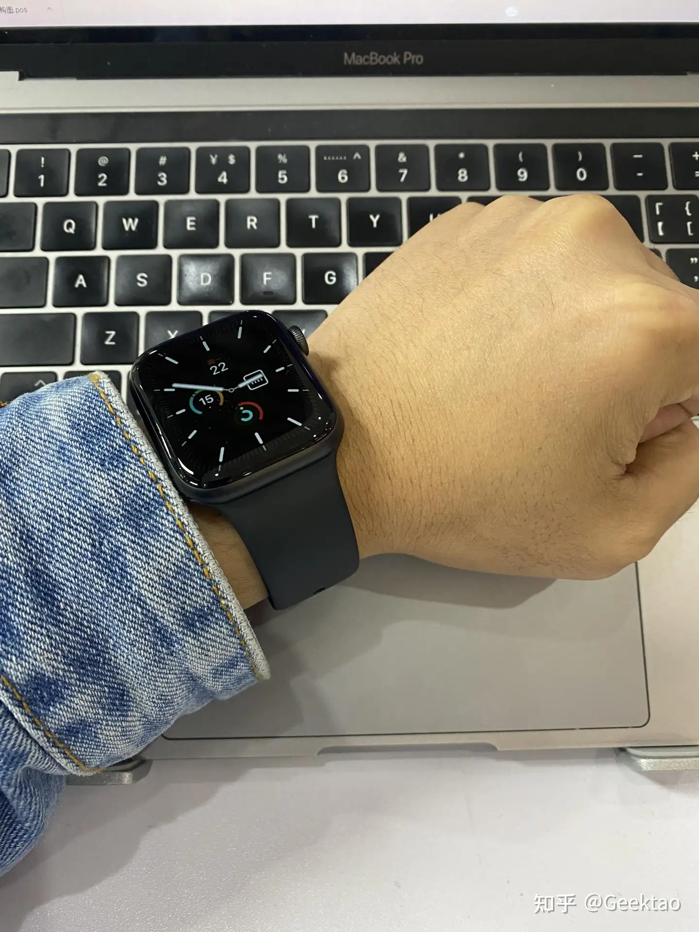 2021年了，您的applewatch是几代，有卡到不能正常使用么？ - 知乎