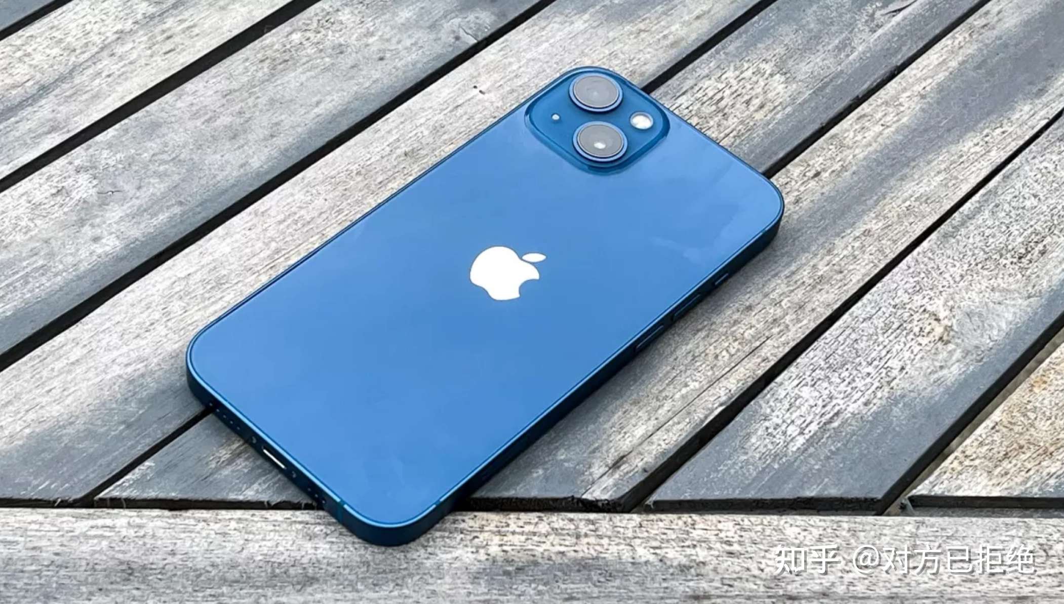 苹果13大降价值得买吗 iPhone13评测详情介绍