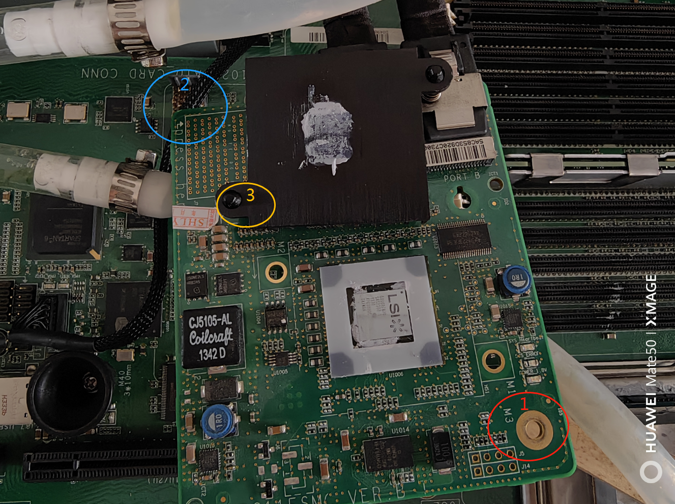 图片[2]-怎么拆下华为RH2288H V2主板、网卡、2308阵列卡及硬盘背板-墨铺