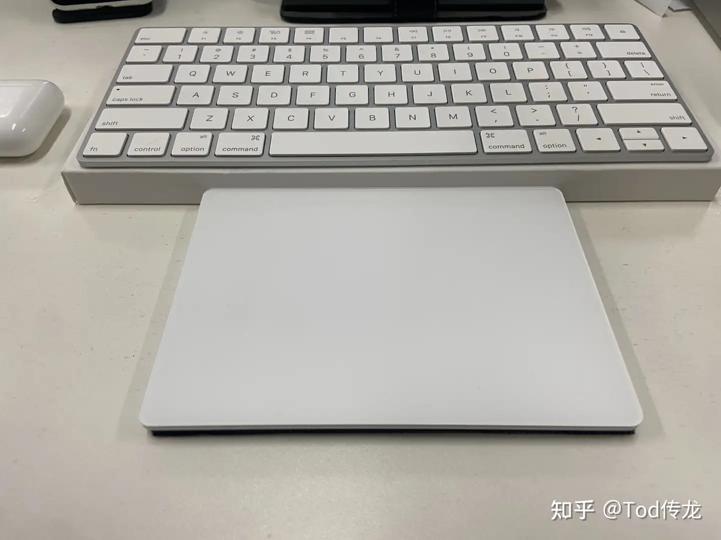 为什么macbook触控板有防误触, magic trackpad 2 没有? - Tod传龙的