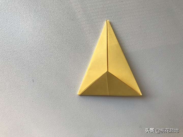 千纸鹤的折法一步一步简单 最简单千纸鹤折法6步