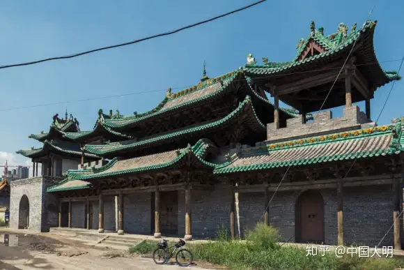 为什么越到后期古建筑样式越难看？