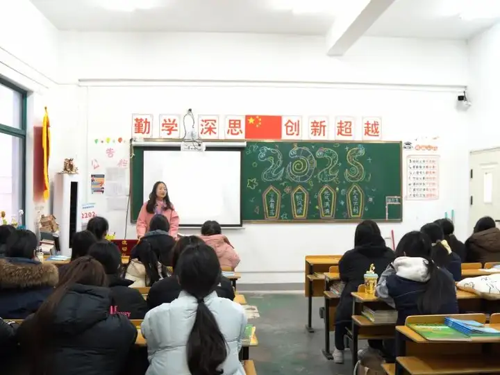 师生共赴新程 活力就此起航丨富阳校区2025春季学期开学报到(图9)