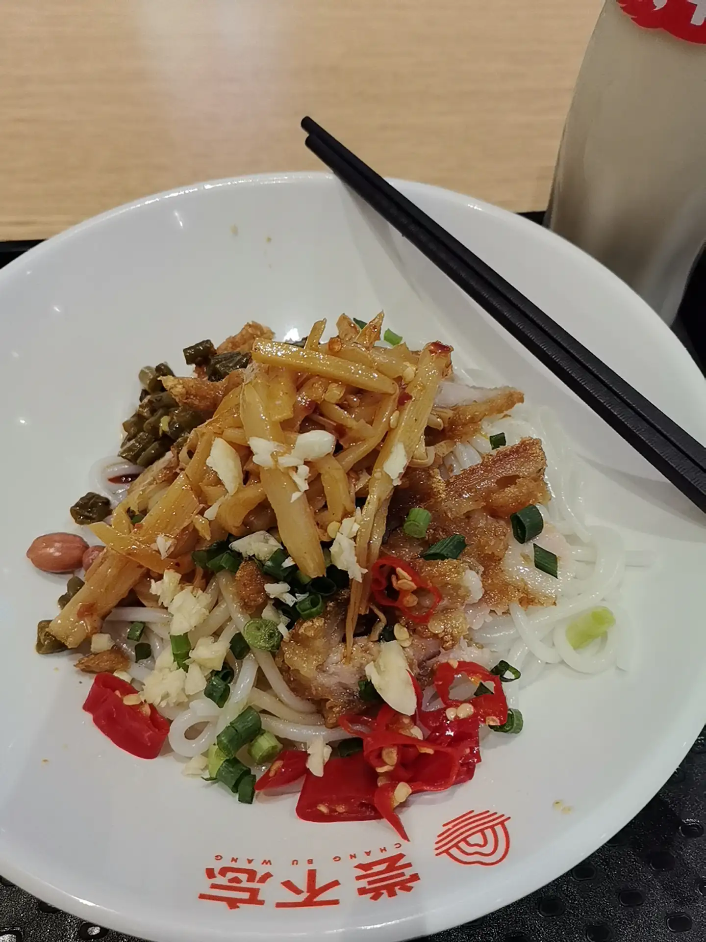 有人说常光顾的一家店老板如果突然开始搭话，就再也不想去了，为啥会有这种心理？你有同感吗？