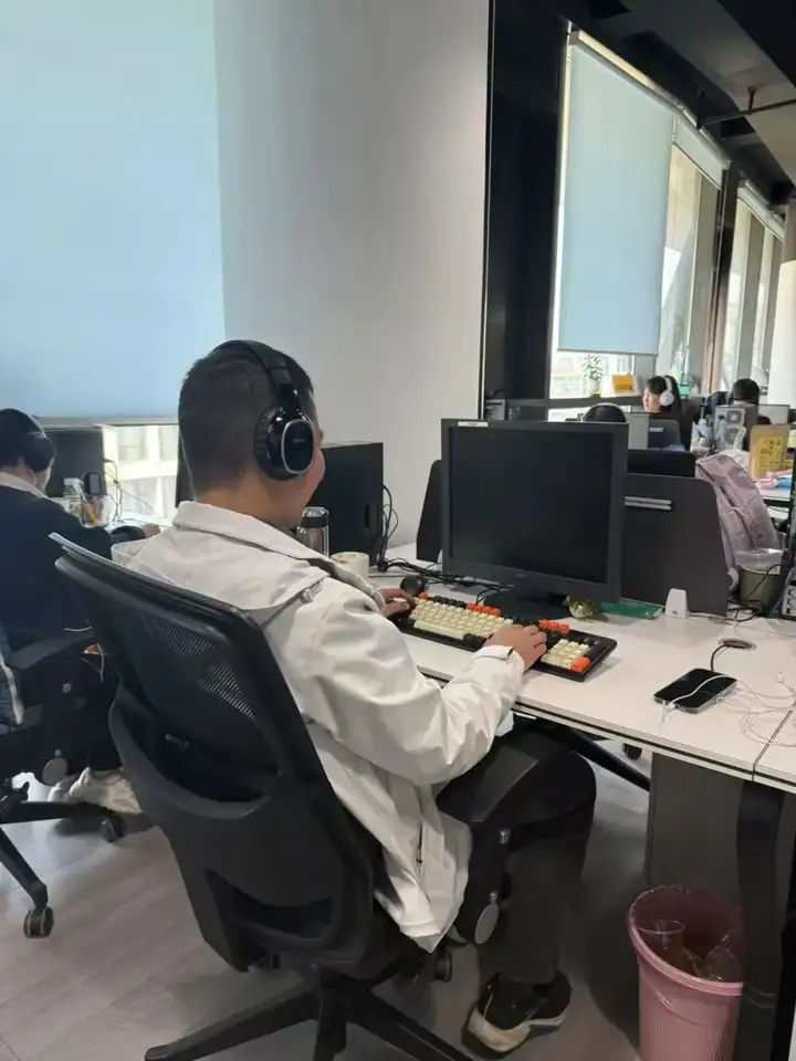 AI给残障者带来了工作，又把这些工作消灭了