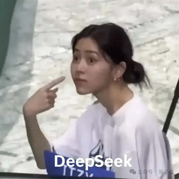 Transformer作者：DeepSeek才有搞头，OpenAI指望不上了