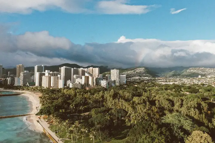 如何看待2022年5月11日长沙楼市新政？闲置房屋长租10年后可获得购房资格？