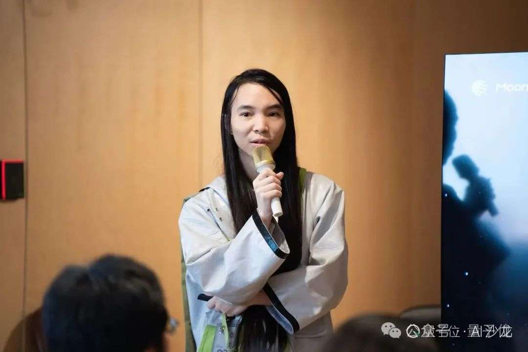 AI Coding大佬聊透了：产品智能重要还是用户体验重要？答案让人意外