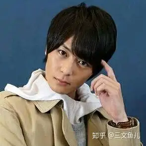 如何评价《假面骑士圣刃》主演内藤秀一郎?