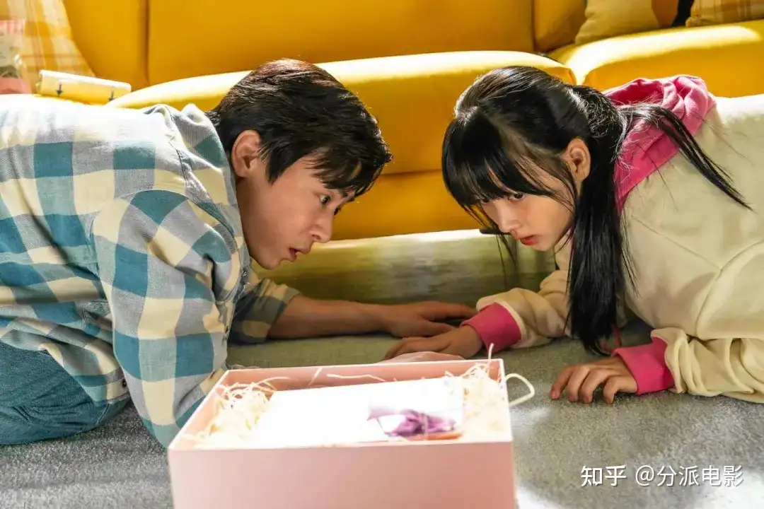 年度爆款来袭，《与王生活的男人》刷新韩国影史票房纪录！