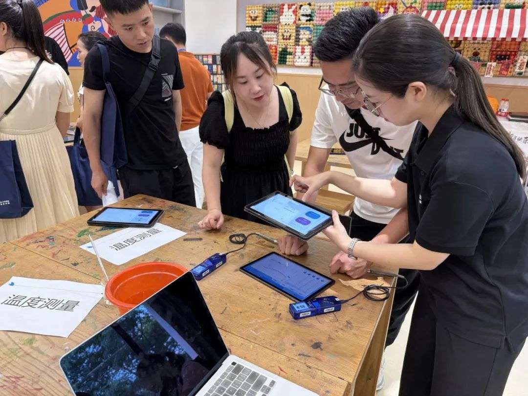 从“听讲”到“体验”——海曙小学人工智能赋能课堂“全攻略”