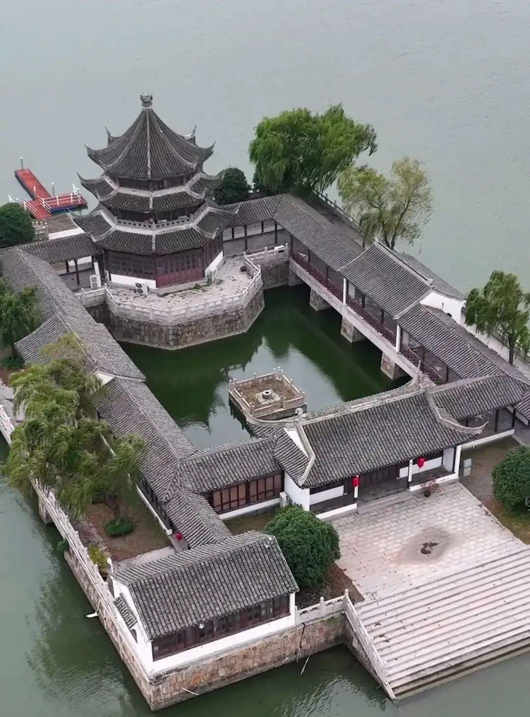 子语先生 的想法: 漂浮古城与世隔绝,姑苏慕容家的燕子坞 - 知乎