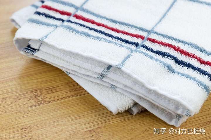 毛巾不能挂在什么地方 毛巾不建议挂这3个地方的原因与讲解