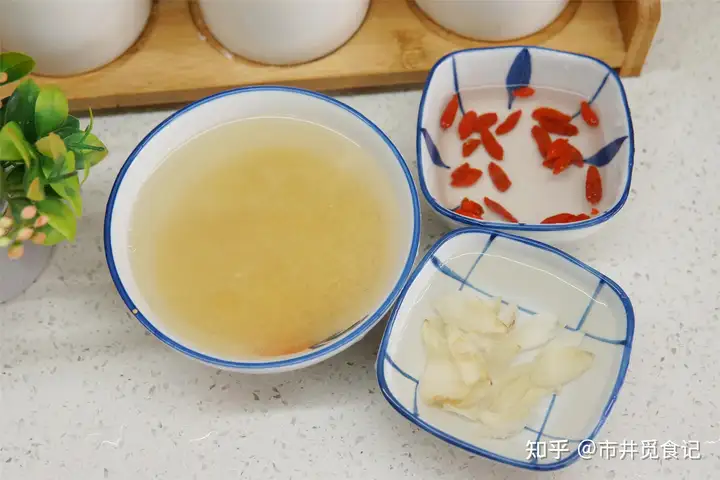 全程干货(夏天喝什么粥比较养生)夏天喝什么粥最好最滋补养生2023已更新(实时信息)-第10张图片-鲸幼网 全程干货(夏天喝什么粥比较养生)夏天喝什么粥最好最滋补养生2023已更新(实时信息)-第10张图片-鲸幼网