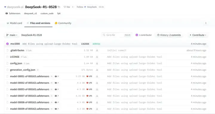 重新定义「小版本」！全面实测新版 DeepSeek R1，我们挖出了这些隐藏亮点