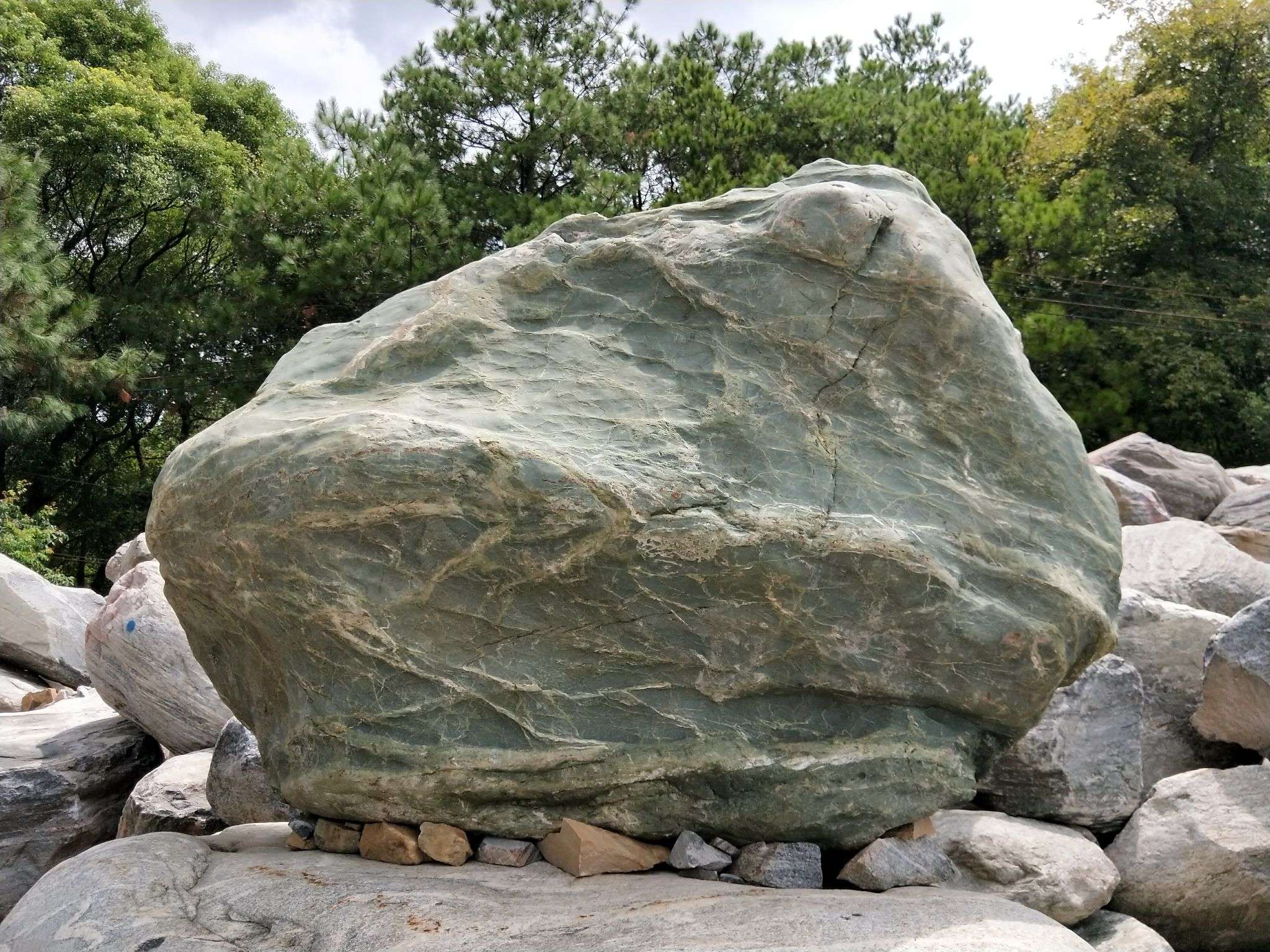 富贵绿,珍稀石质.