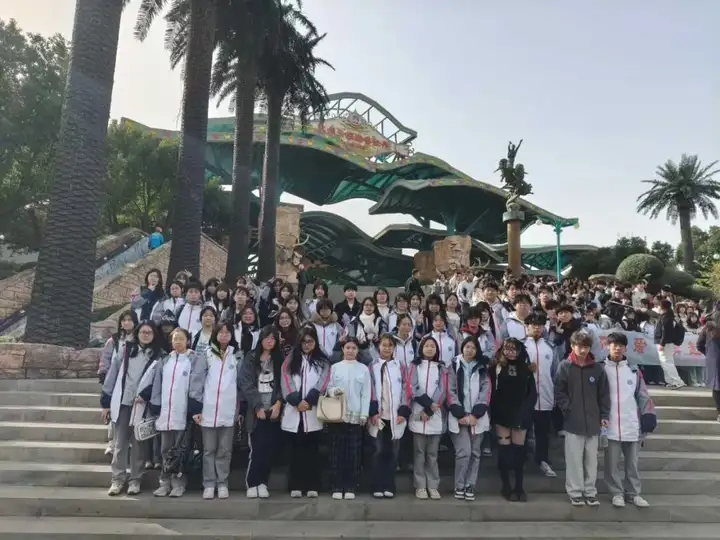 浙江省广播电视中等专业学校计算机应用2509班风采展(图2)