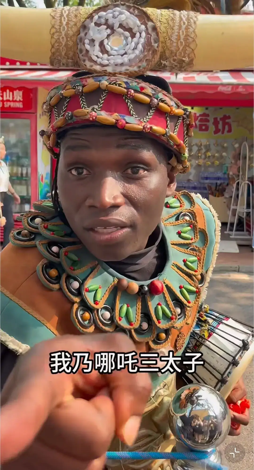 豆包悄悄上线的这个新功能，也能用眼睛推理全世界了。
