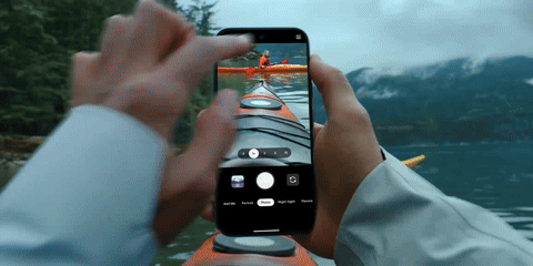 刚刚发布的 Pixel 10 ，把 iPhone 画的 AI 大饼直接端了出来